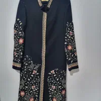 تعدادی لباس+۲ عدد چادر|لباس|میانه, |دیوار