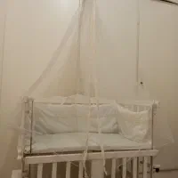 تخت گهواره ای کنار مادر برند جودیکو