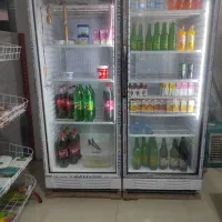 یخچال ایستاده و بستنی