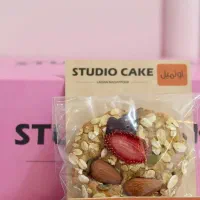 نیروی آقا برای قنادی