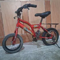 فقط لاستیک عقب میخواد