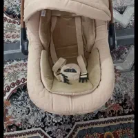 کریر و گهواره نوزاد