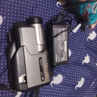 دوربین فیلم برادری