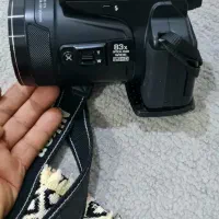 دوربین عکاسی و فیلمبرداری با زوم خیلی خیلی بالا
