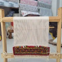 دار قالی دستباف در حد نو|فرش|میانه, |دیوار