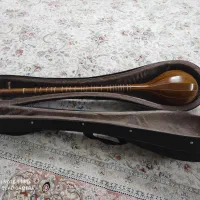 سه تار دیبا به همراه هاردکیس|سازهای سنتی|وحیدیه, |دیوار