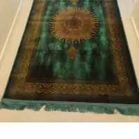 ۲ عدد فرش هم رنگهم در۴متر و۳متر