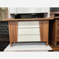 میز اداری میز کارشناسی مدل کازیو مدل سه خط