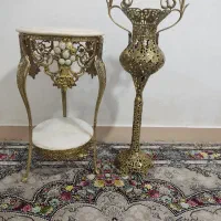 گلدون ومیز تلفنی برنج در حد نو