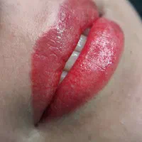 خدمات تخصصی شیدینگ لب|خدمات آرایشگری و زیبایی|مینودشت, |دیوار