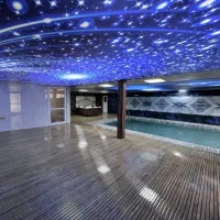 اجاره ویلا روزانه/هفتگی/ماهانه حومه ی آشتیان