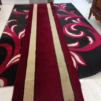 موکت قرمز لاکی باحالشیه کرم درحدنو ۹۰۰/۰۰۰تومن