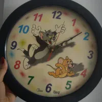 ساعت دیواری