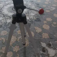 سه پایه دوربین درحد