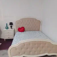 یه دست تخت خواب دونفره
