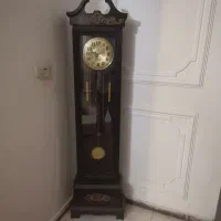 ساعت ایستاده کاملا سالم