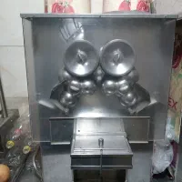 دستگاه اب انار PomEx در حد نو ا سال زمانت