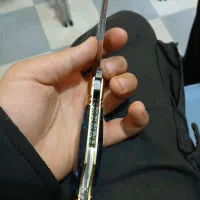 چاقو ضامن دار|کلکسیون اشیاء عتیقه|نهاوند, |دیوار