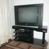 تلویزیون همراه زیر تلویزیون