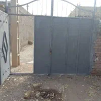 درب آهنی بزرگ