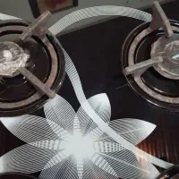 گاز رو میزی شیشه ای در حدنو کاملا تمیز و سالم|اجاق گاز و لوازم برقی پختوپز|بندر انزلی, امامزاده|دیوار