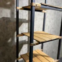 استند فروشگاهی فلزی با طبقات چوبی