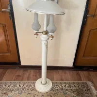 اباژور ایستاده فلزی سفید