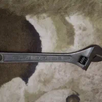 آچار فرانسه و انبر قفلی و آچار سایز 38 و 33