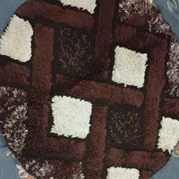 یک جفت پادری کرم قهو ه ای