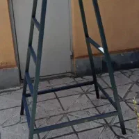 نردبان و چهارپایه