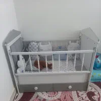 سرویس تخت و کمد تمیز|تخت و صندلی بچه|قرچک, میرزائی جنوبی|دیوار