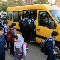 شرکت سرویس مدارس تندیس اعتماد