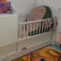 تخت جوان ونوجوان  همراه با تشک اصلا استفاده نشده