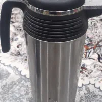 فلاکس چای و ظرف چینی