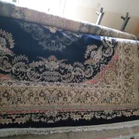 ۲ تخته فرش مطابق طرح عکس و ۱ تخته زمینه قرمز