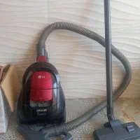فروشی یک عدد جاروبرقی سالم