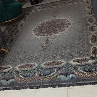 ۳ عدد ست فرش ۹ متری و یک عدد فرش یک در ۳ طوسی رنگ