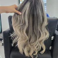 استخدام رنگکار وارد به کوپ در سالن پر مشتری خ دولت|استخدام درمانی، زیبایی، بهداشتی|تهران, قلهک|دیوار