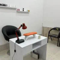 میز ناخن ، مناسب ناخن کاران در حد نو ، سفید