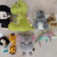 تعدادی عروسک سالم و نو با هم به فروش میرسد