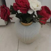 گل وگلدان کاملا نو وشیک