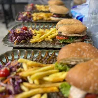 کارگر ساده آقا جهت کار در کافه