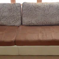 کاناپه راحتی وتخت خواب دونفره|مبلمان خانگی و میز عسلی|قم, شاه احمد قاسم|دیوار