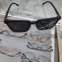 نیازمند فروشنده عینک با سابقه