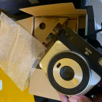 دوربین instax مدل SQ6