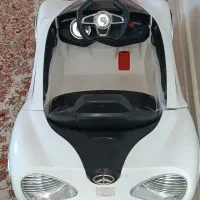 ماشین شارژی بسیار تمیز وشیک و زیبا|اسباب‌بازی بچه|اصفهان, کوی شهید کشوری|دیوار