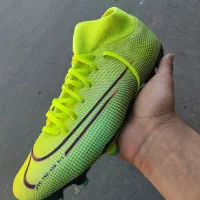 استوک‌|ورزش‌های توپی|ری, شهرک نظامی|دیوار