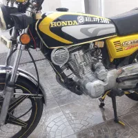 موتورسیکلت مدارک کامل بنام دزدگیر دار