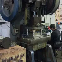 پرس ۸۰ تن متغییر