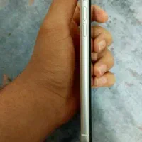 آیفون xr سری m باتری ۸۲ درصد تک سیم ۶۴ گیگ|موبایل|فلاورجان, |دیوار